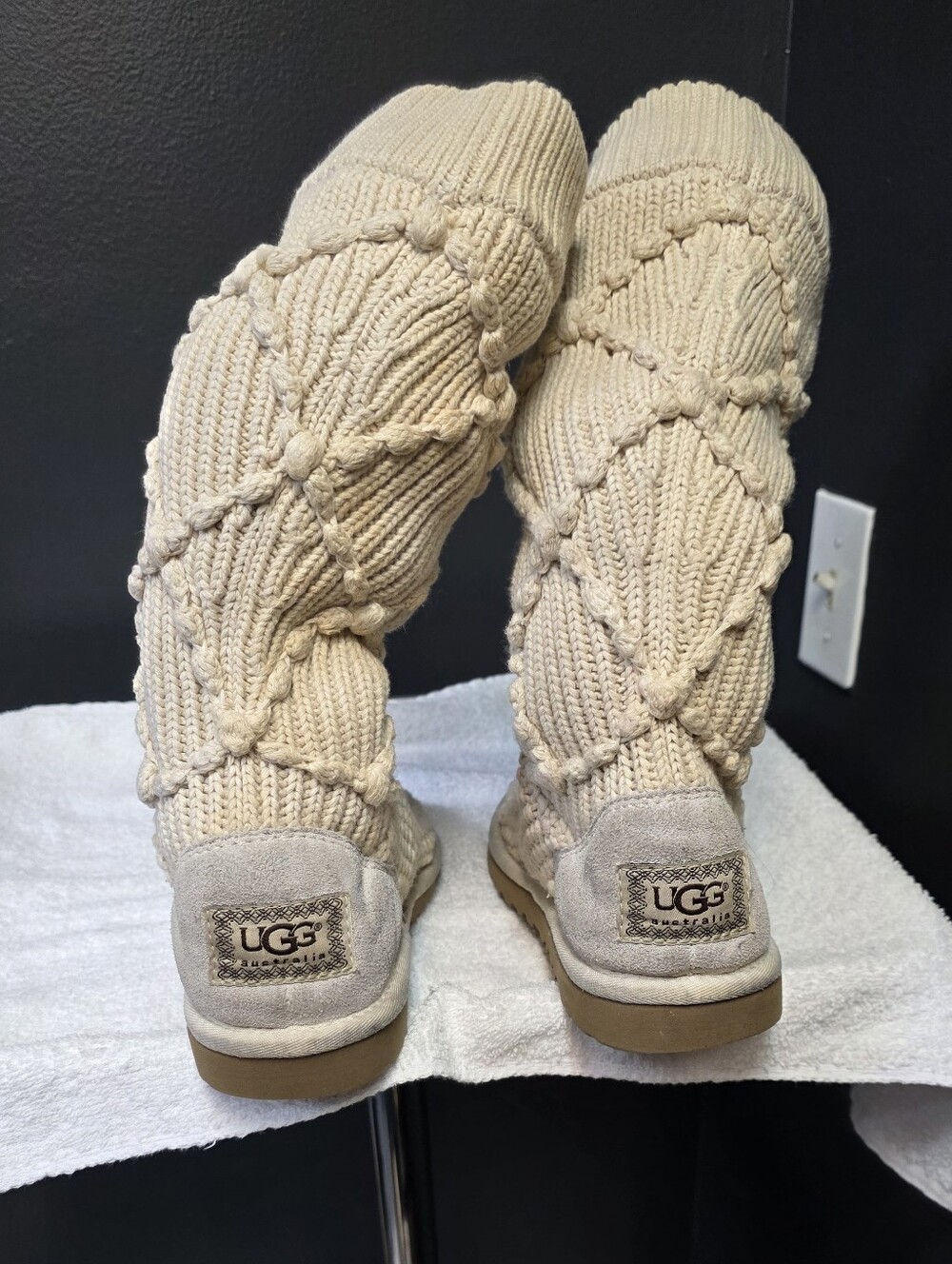 UGG Kids Cable Knit Tall Boot - Beige